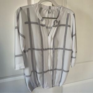 42 Hawthorn Blouse Pleat Detail Gathering Hem Size S